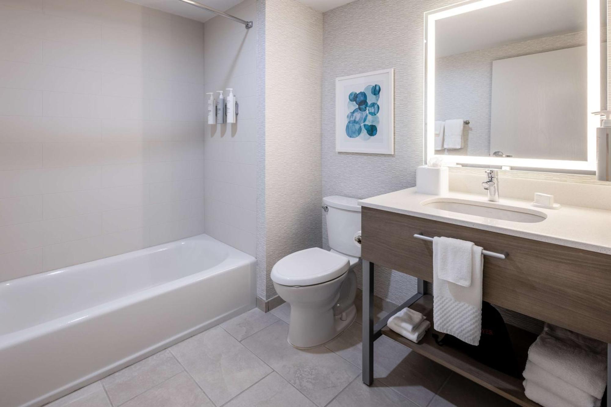 Hotel Hampton & Bayside South Sarasota Venice
